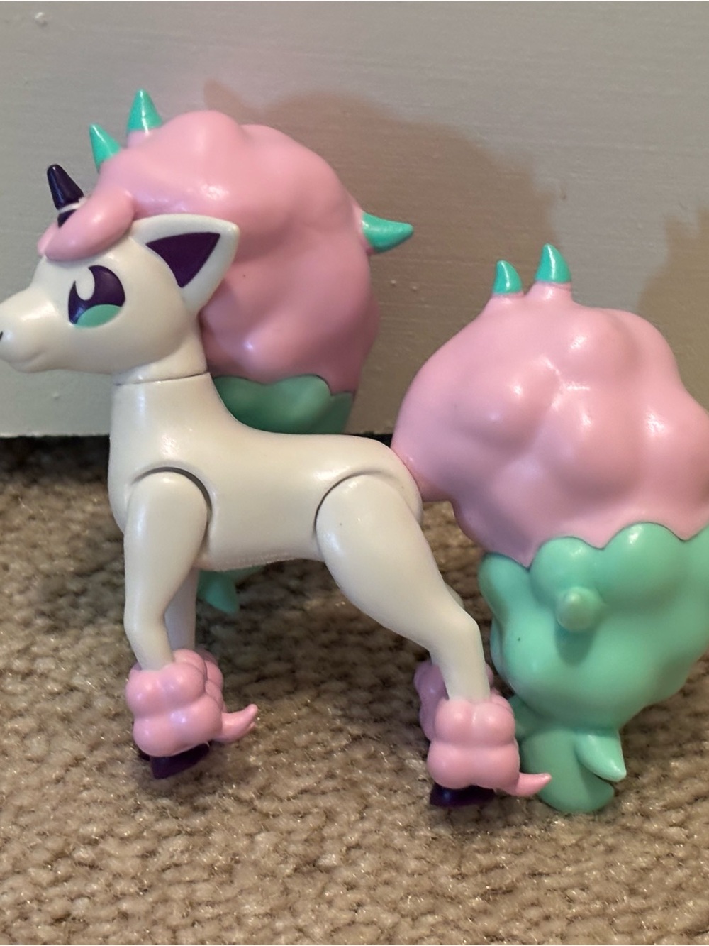 Pokemon Galarian Ponyta Figure Toy Wicked Cool Toys Battle Figure Articulated